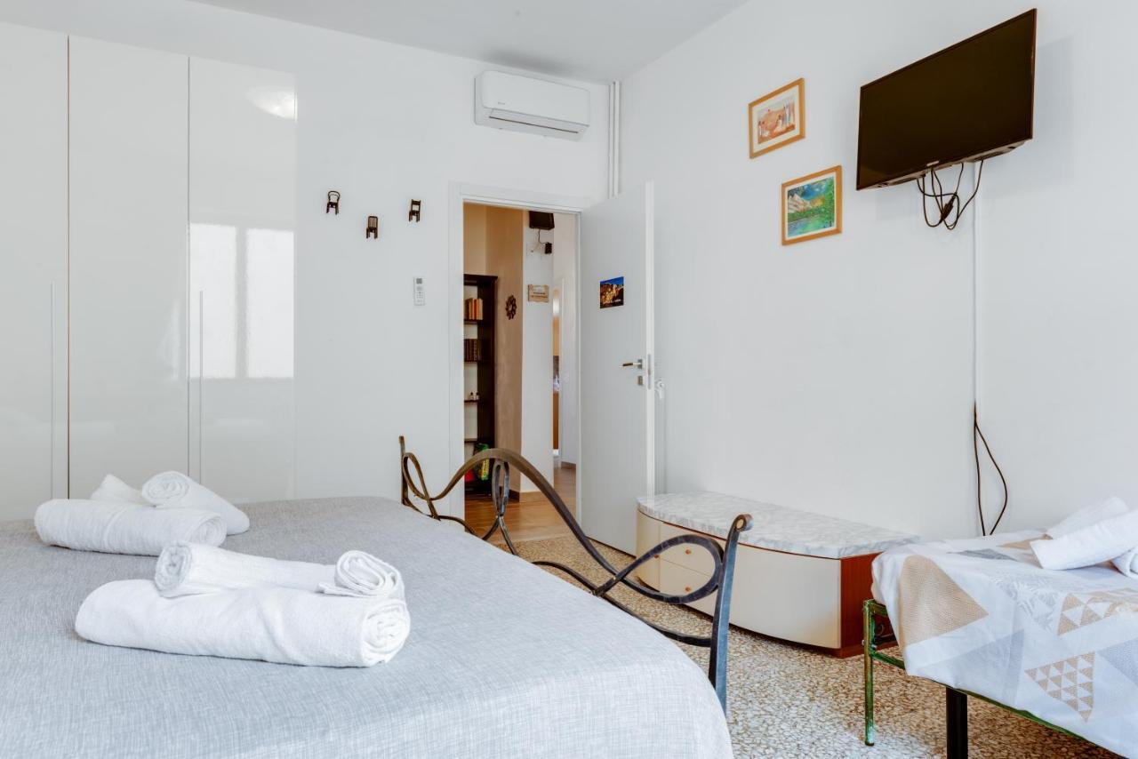 Railway Station Huge&Luminous Apartment x8! La Spezia Exterior foto